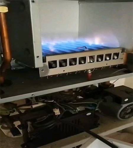 重庆华瑞热水器维修服务 24小时上门，专业解决日用电器问题